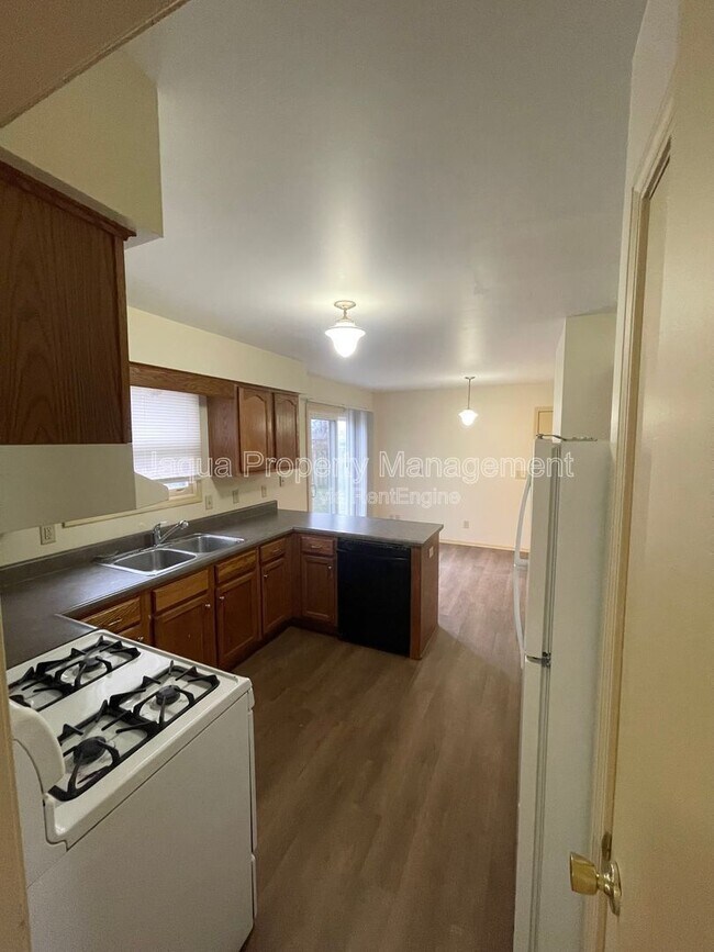 Building Photo - 7741 Walcott St