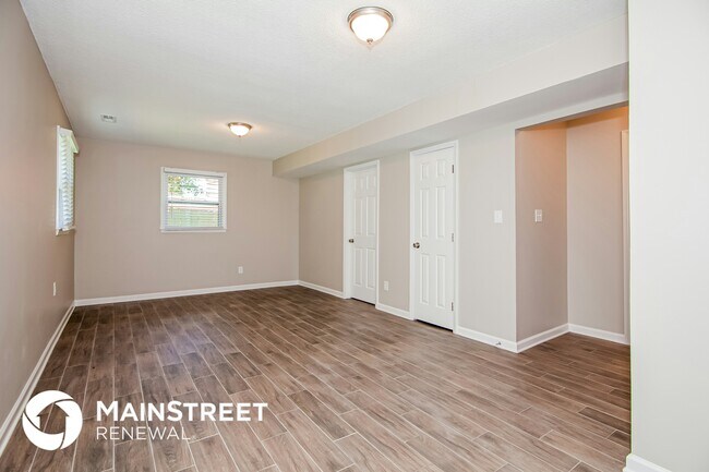 Building Photo - 1605 Rolling Meadow Ln