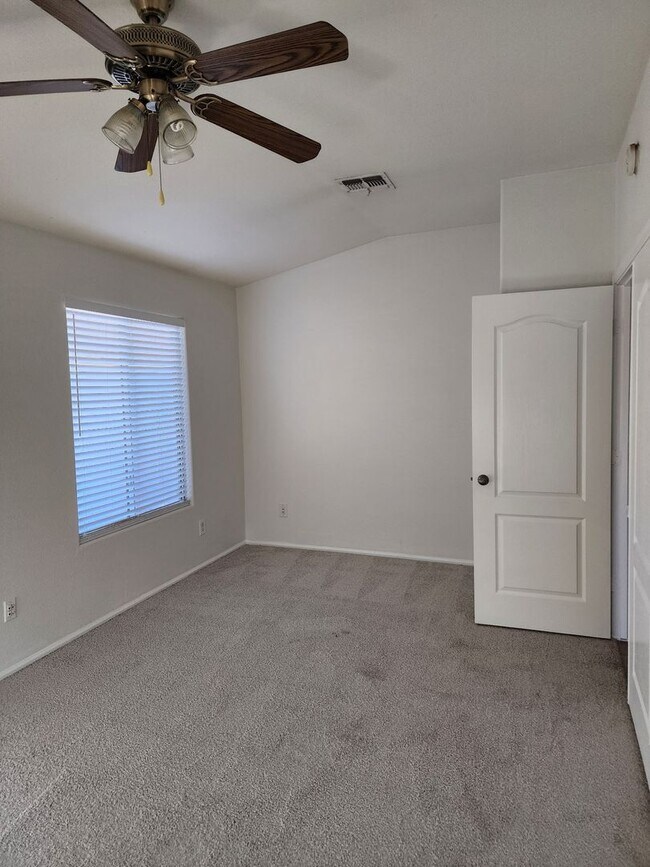 Building Photo - Spacious 3 bedroom in Rancho El Dorado Mar...