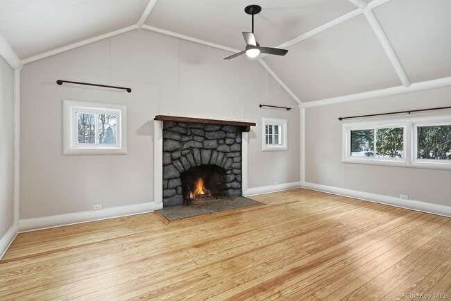 Building Photo - 744 Milltown Rd