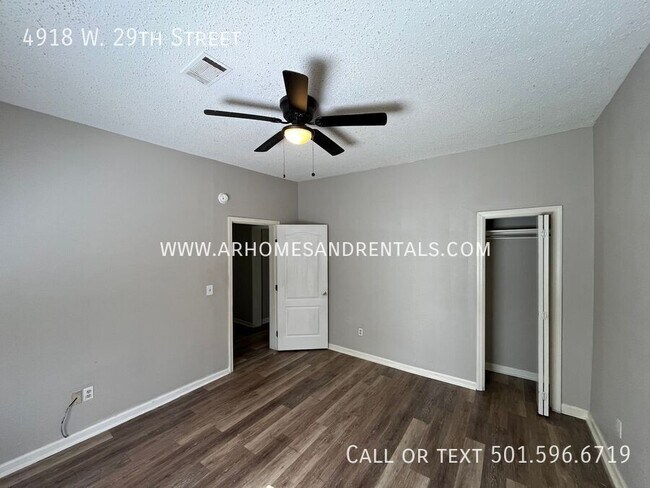 Building Photo - 4918 W 29th St