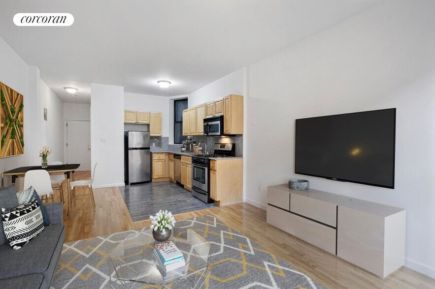 Building Photo - 154 Columbus Ave