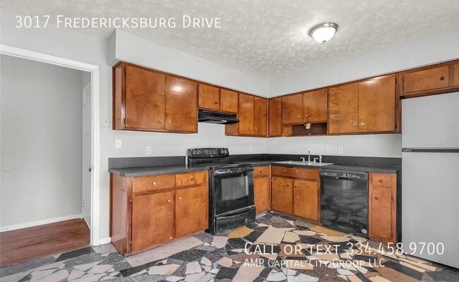 Building Photo - 3017 Fredericksburg Drive-