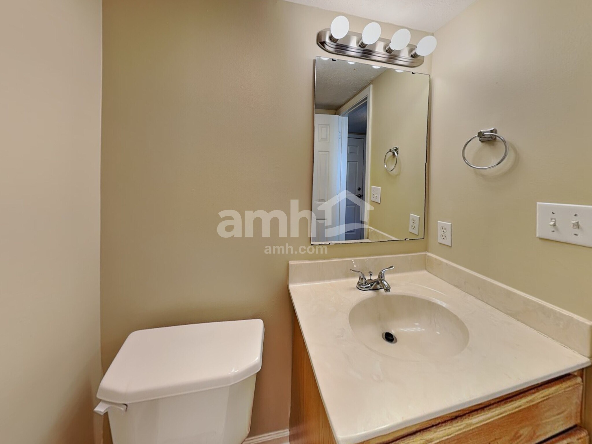 Building Photo - 10619 Northern Dancer Dr