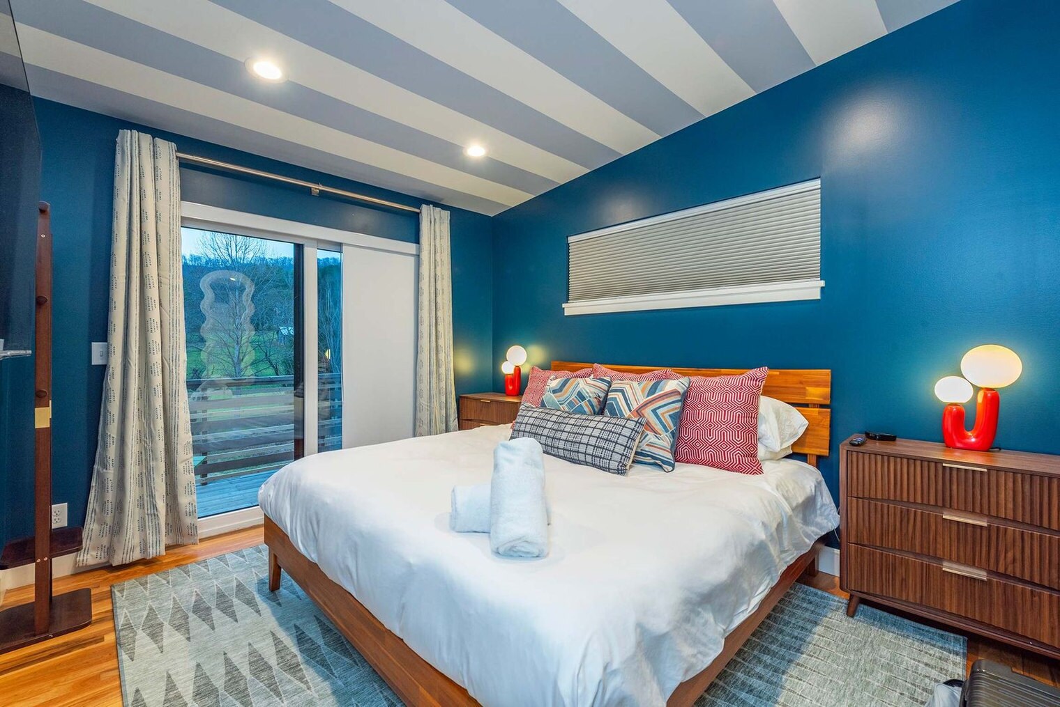 Building Photo - 962 Riceville Rd