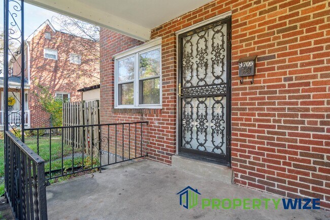 Building Photo - 3705 Midheights Rd