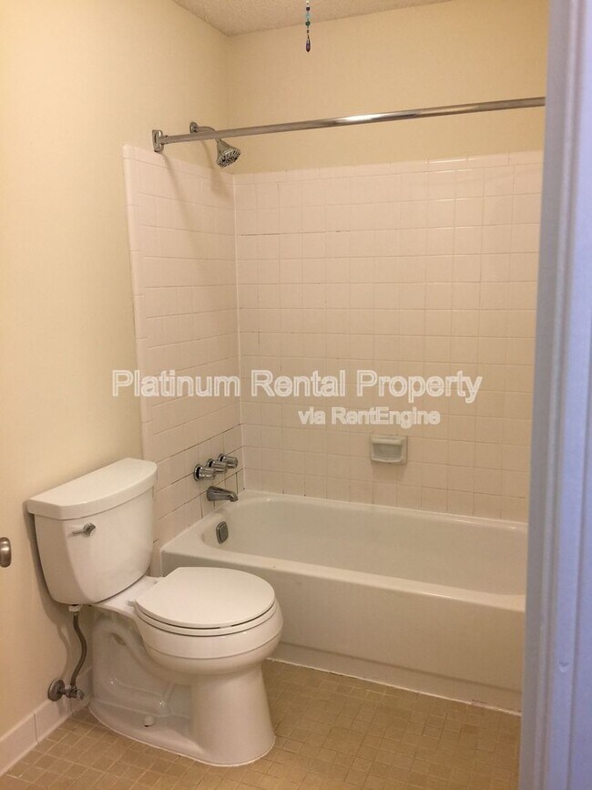 Building Photo - 9775 Loblolly Ln
