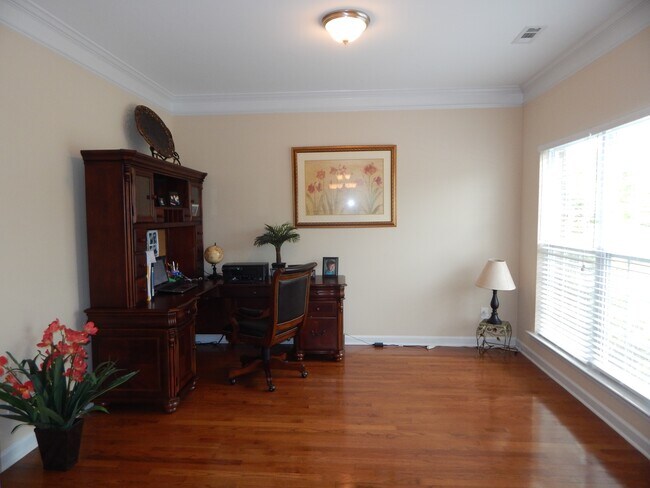 Building Photo - 424 Sheltered Cove Court