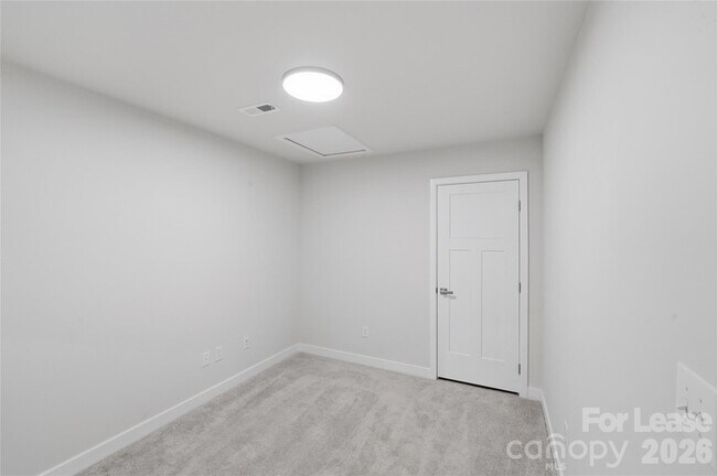 Building Photo - 6258 Ashton Pk Dr