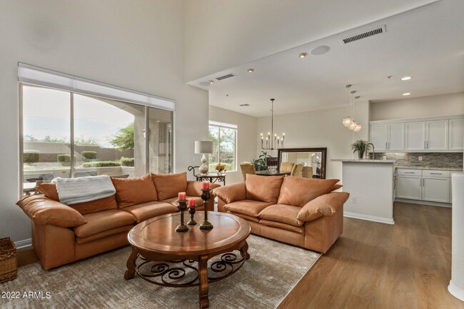 Building Photo - Grayhawk Remodeled Condo