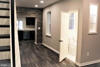 Building Photo - 3119 N Judson St