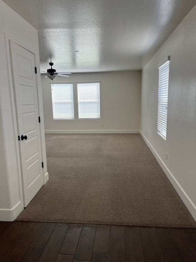 Building Photo - 6520 Acton Ct