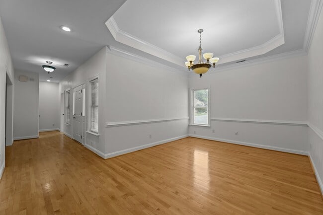 Building Photo - 2300 Greenwing Ct