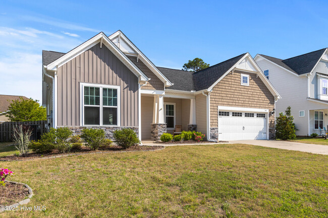 Building Photo - 344 Belvedere Dr