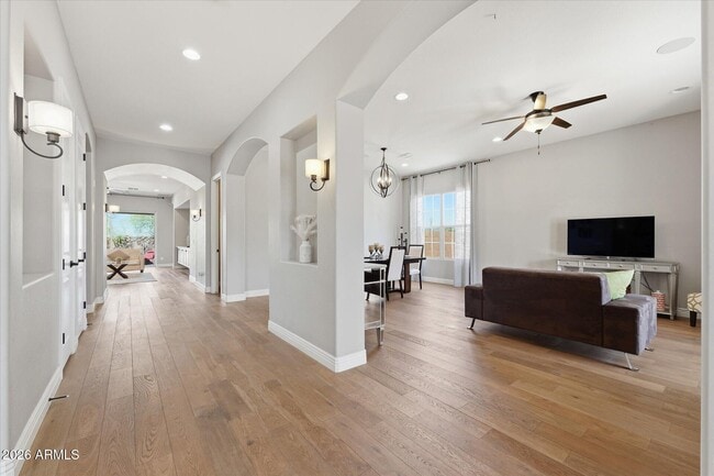 Building Photo - 4254 E Valencia Dr