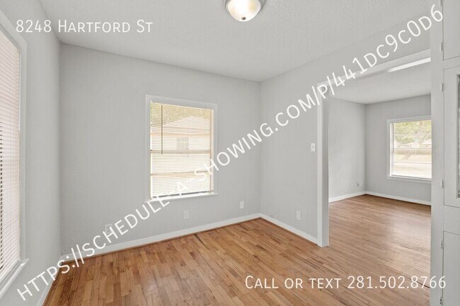 Building Photo - 8248 Hartford St