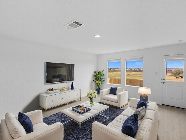 Building Photo - New Braunfels Serene Country View