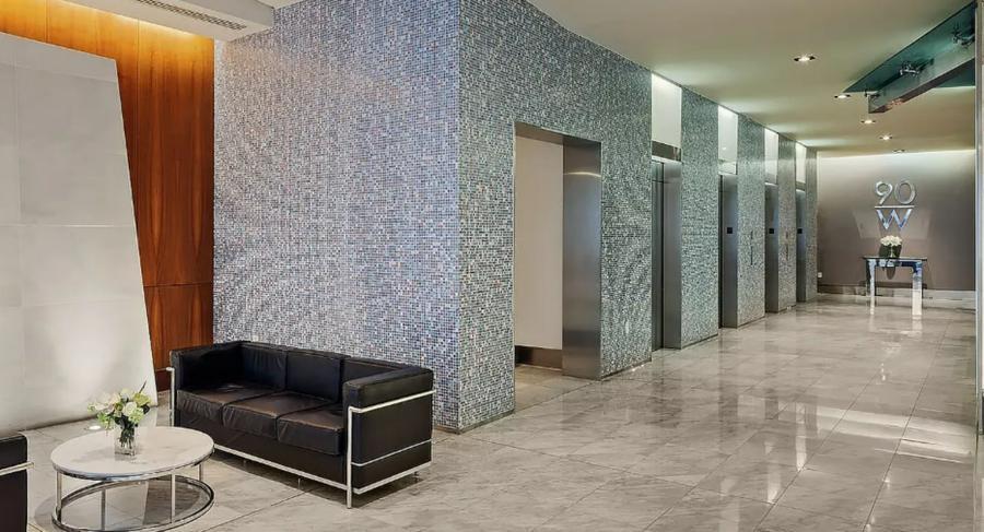 Building Photo - Washington Street