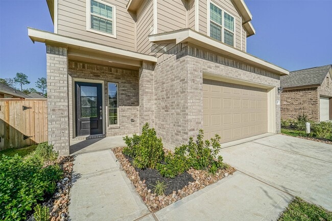 Building Photo - 2118 Fisher Bnd Dr