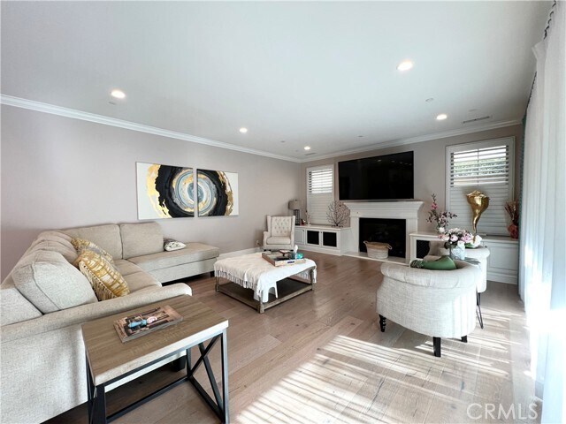 Building Photo - 76 Weston