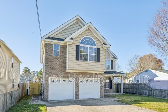 Primary Photo - 1519 Elder Ave