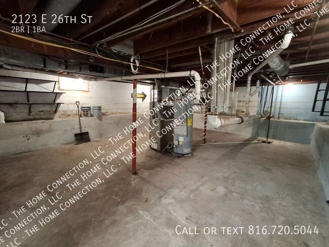 Building Photo - 2123 E 26th Ave