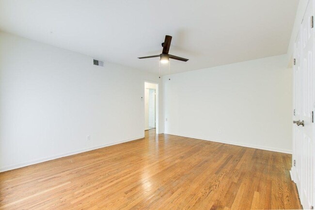 Building Photo - 2929 N Utah Ave