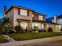 Building Photo - 657 Oakwood Creek Pl