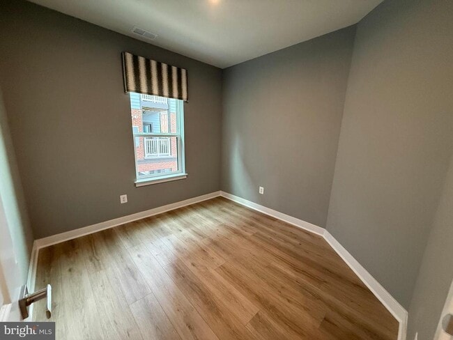 Building Photo - 4395 Peach Lily Ln