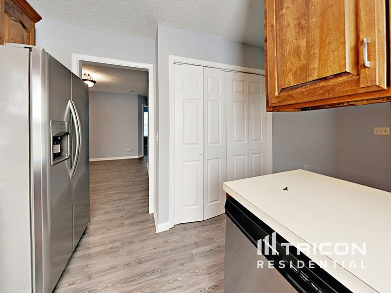 Building Photo - 1 Tomafield Ct