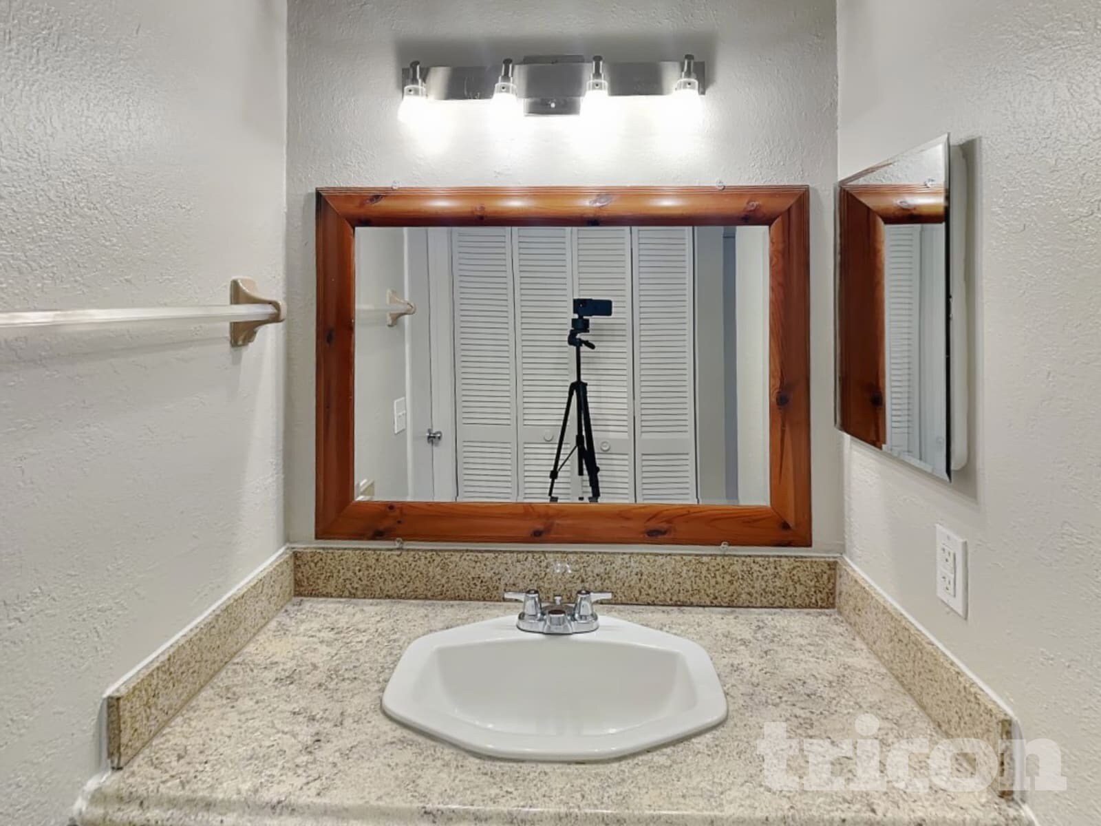 Building Photo - 835 Stonybrook Cir