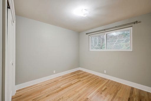 Building Photo - Beautiful 4 Bedroom Home in Matthews Beach AVAILABLE NOW!