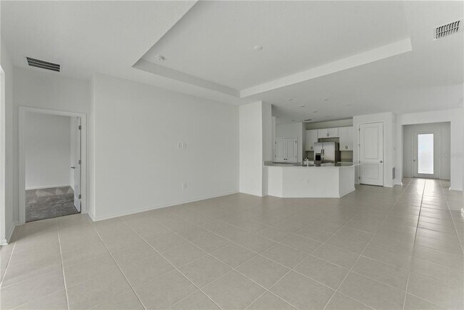 Building Photo - 2035 Rider Rain Ln