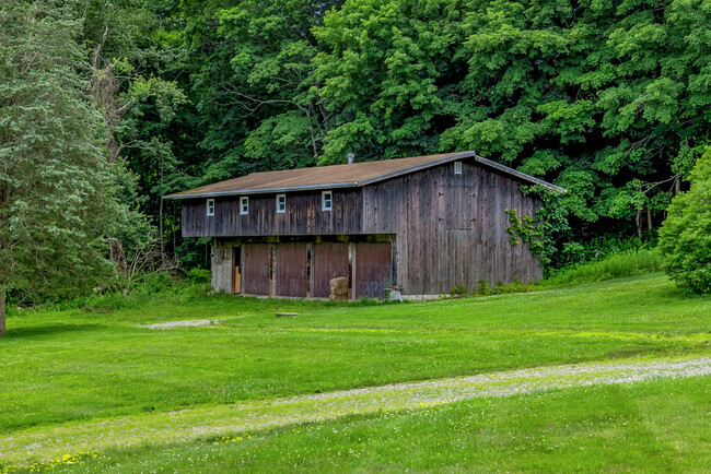 Building Photo - 291 Grassy Hill Rd