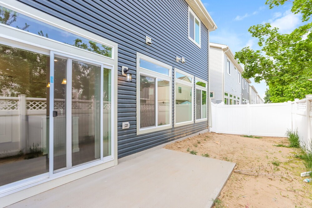 Building Photo - 4704 N Tower Dr