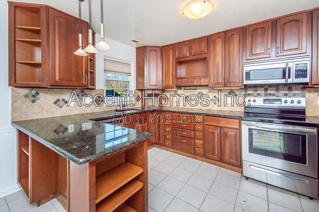 Building Photo - 6509 China Grove Ct