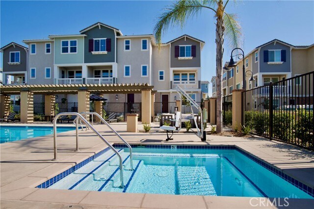 Building Photo - 18303 Iris Ln