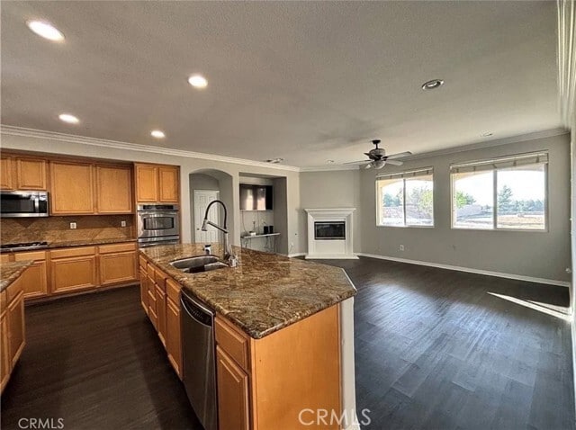 Building Photo - 3715 Club Rancho Dr