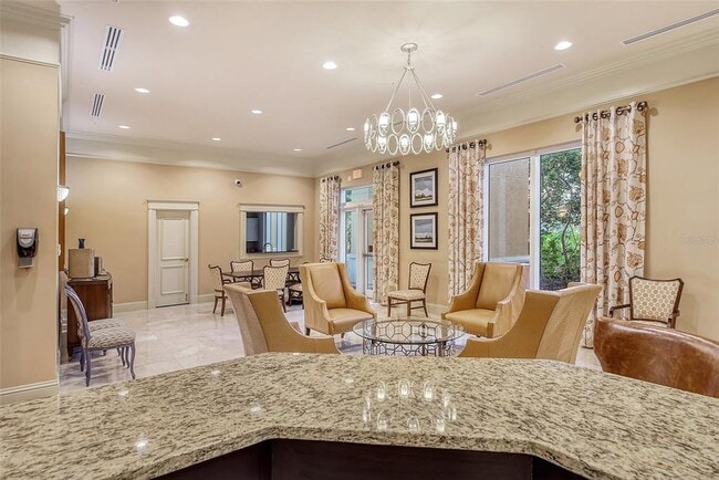 Building Photo - 800 N Tamiami Trl