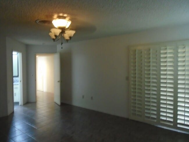 Building Photo - GATED COMMUNITY !!! MOVE IN SPECIAL!! $299...