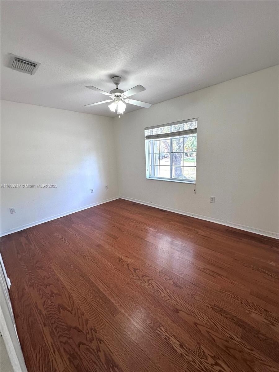 Building Photo - 491 NW 188th Ter