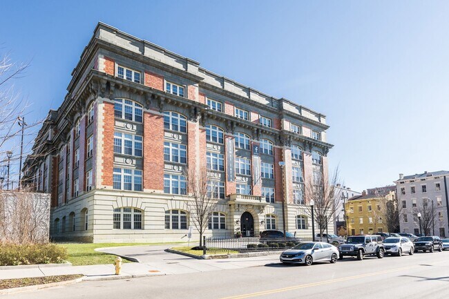 Interior Photo - Alumni Lofts
