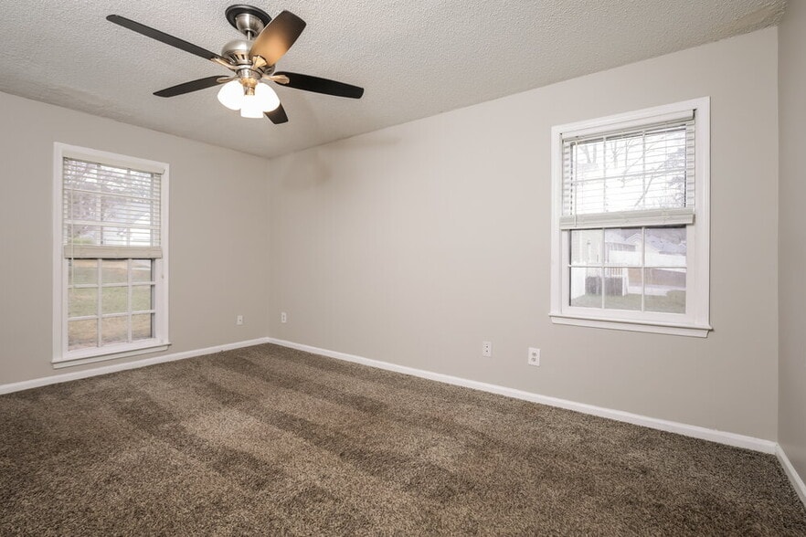 Building Photo - 2805 Fernhurst Ct