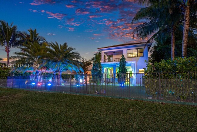 Building Photo - 16849 Pierre Cir