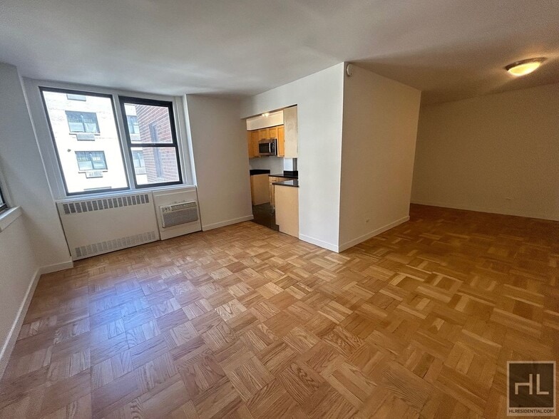 Building Photo - East 79th Street