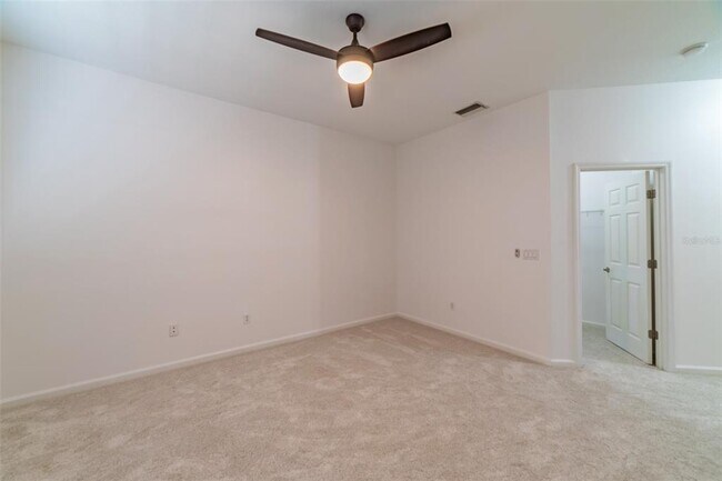 Building Photo - 528 Jasmine Way