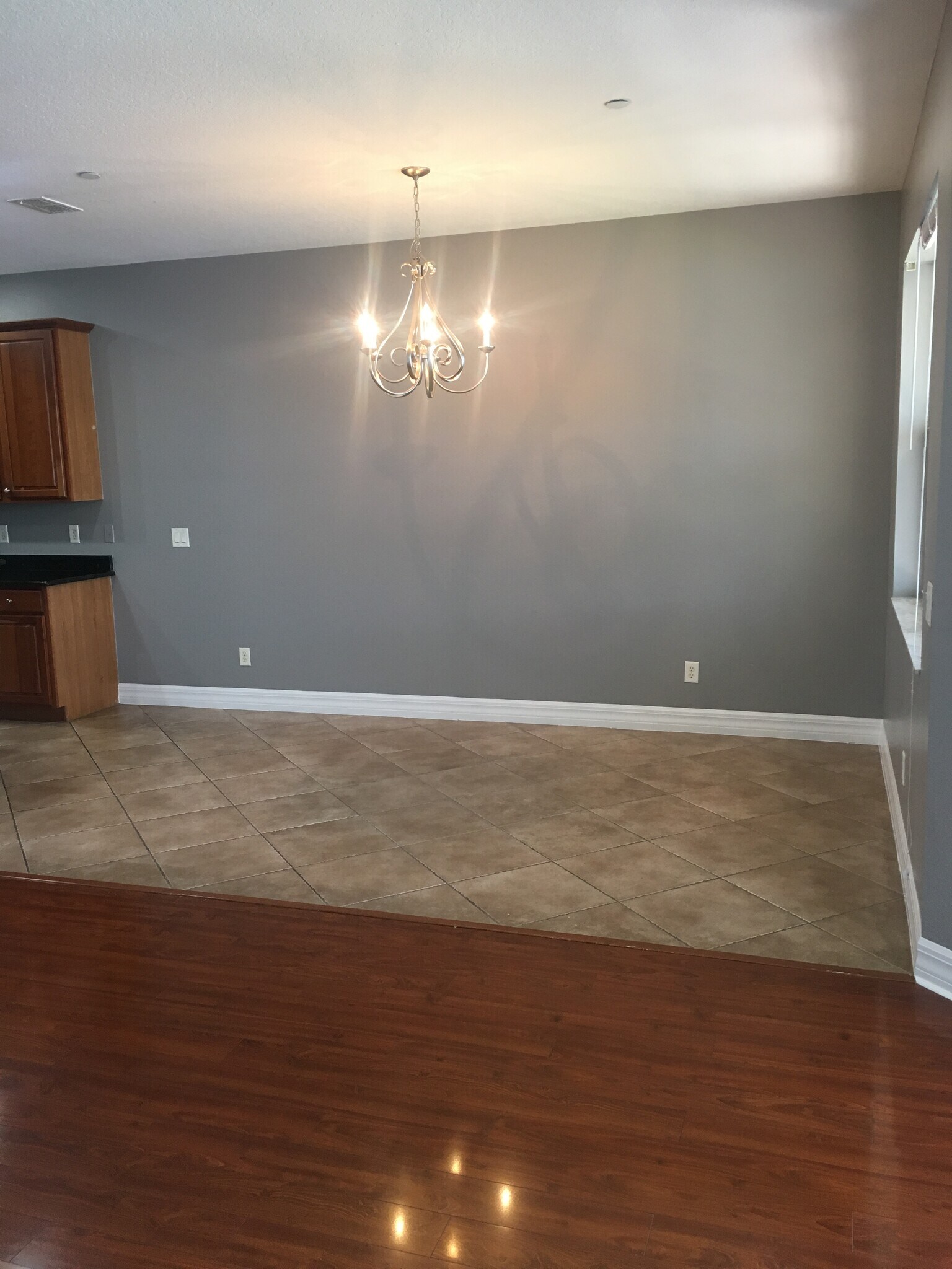 Building Photo - 7433 Terrace River Dr