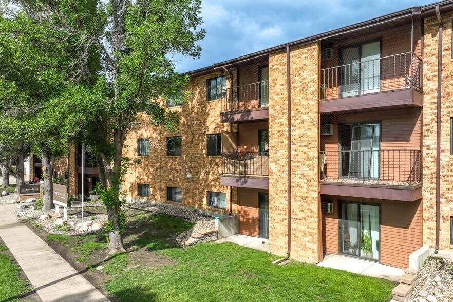 Building Photo - Westwood Park
