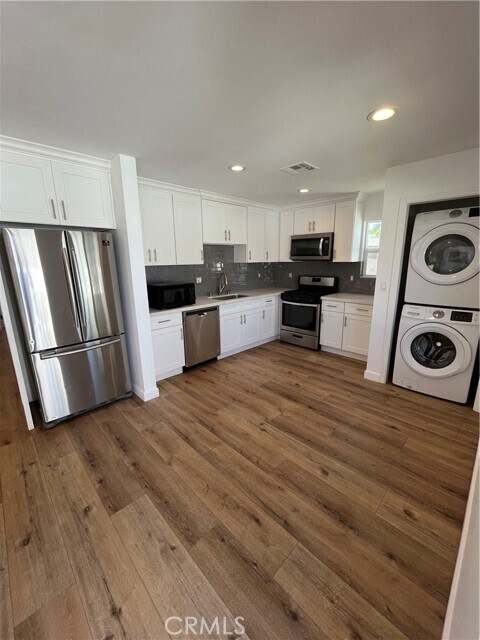 Building Photo - 17358 Lemac St