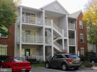 Building Photo - 14 Versailles Ct